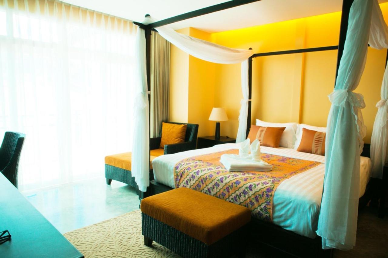 Baan Phuanda Phuket Otel Dış mekan fotoğraf