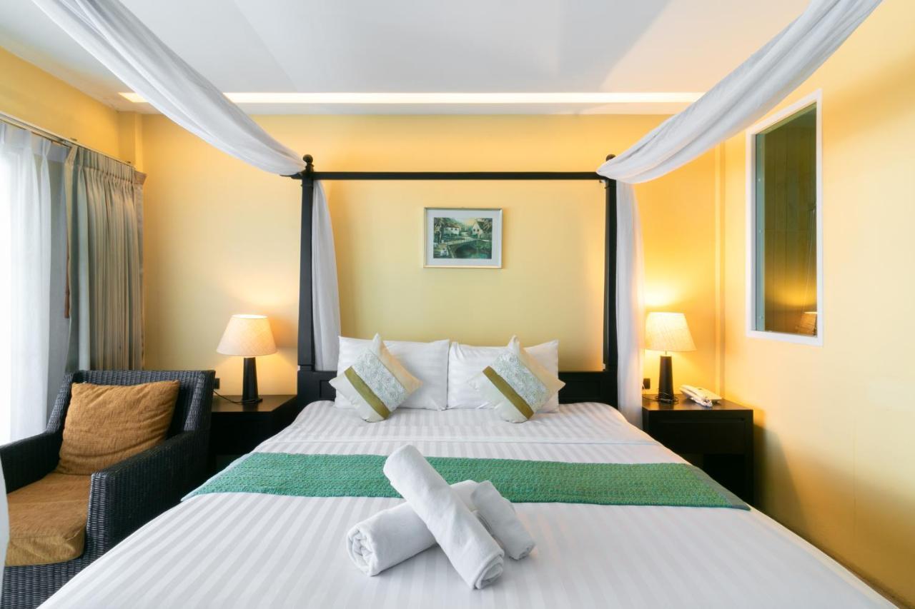 Baan Phuanda Phuket Otel Dış mekan fotoğraf