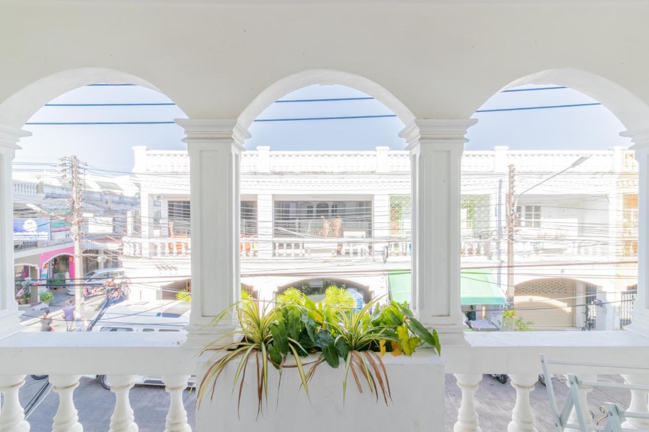 Baan Phuanda Phuket Otel Dış mekan fotoğraf