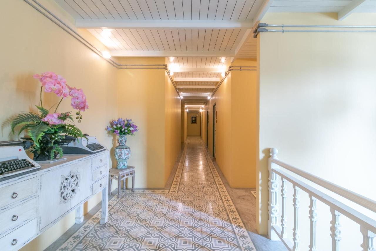 Baan Phuanda Phuket Otel Dış mekan fotoğraf