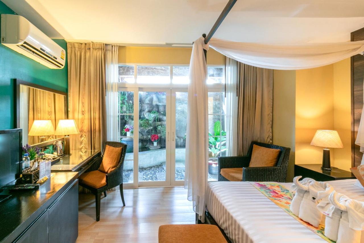 Baan Phuanda Phuket Otel Dış mekan fotoğraf