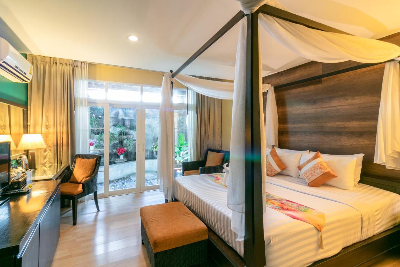 Baan Phuanda Phuket Otel Dış mekan fotoğraf